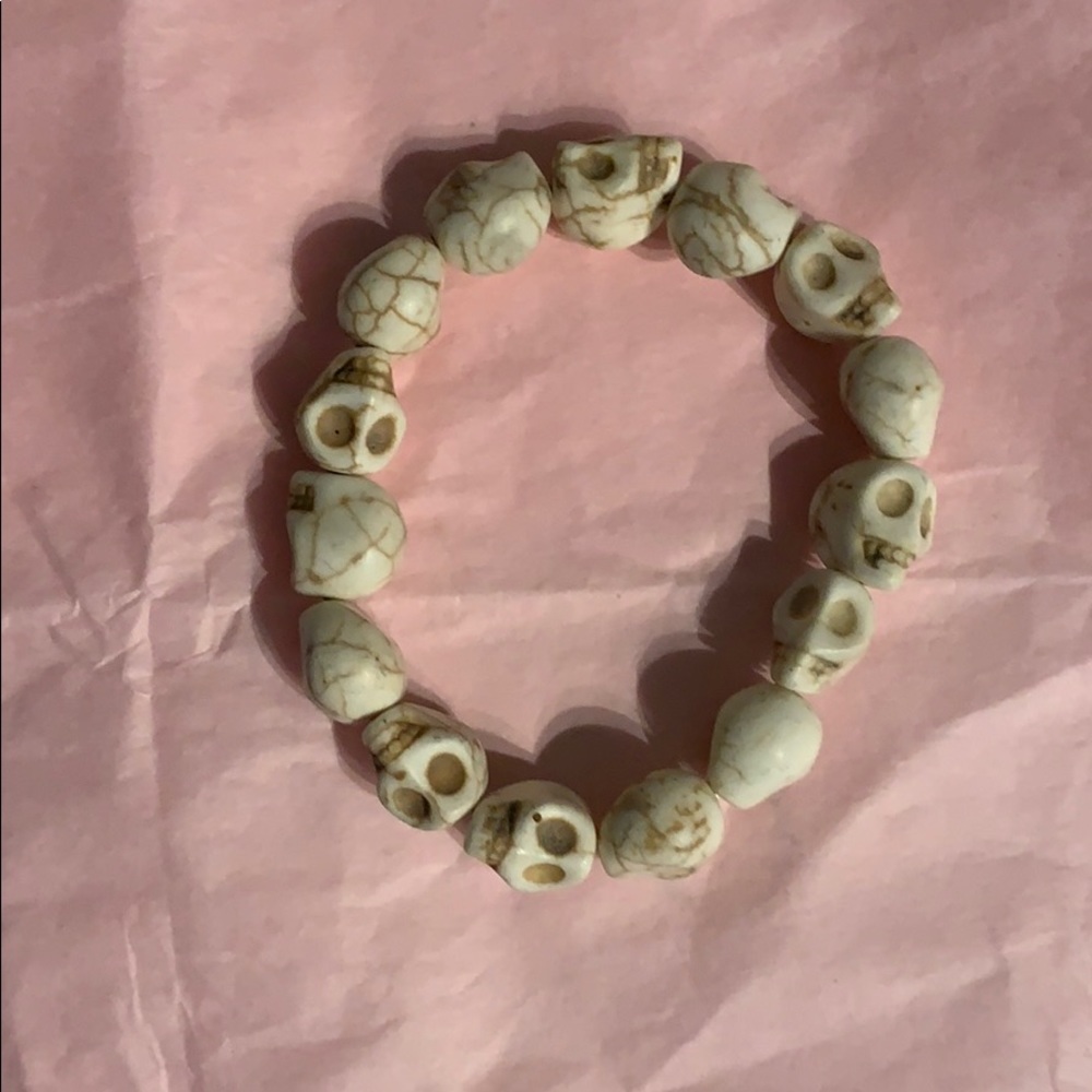 Skull bracelet